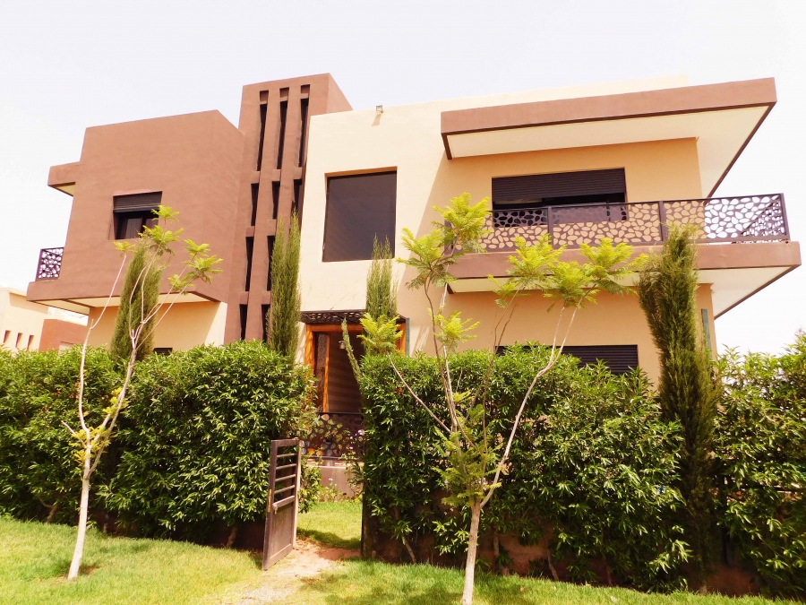 VILLA A VENDRE - GOLF 