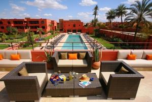 LOCATION SYMPATHIQUE APPARTEMENT MEUBLE - PROCHE GOLF AMELKIS