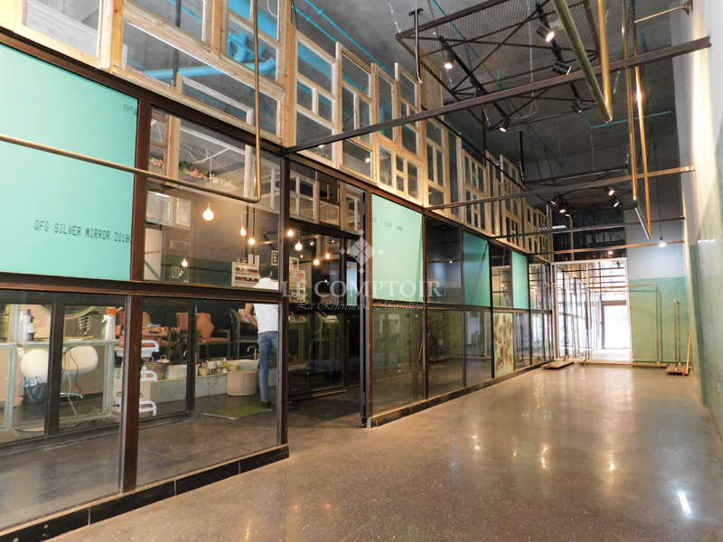 Local Commercial Gueliz - Sur rue avec Vitrine