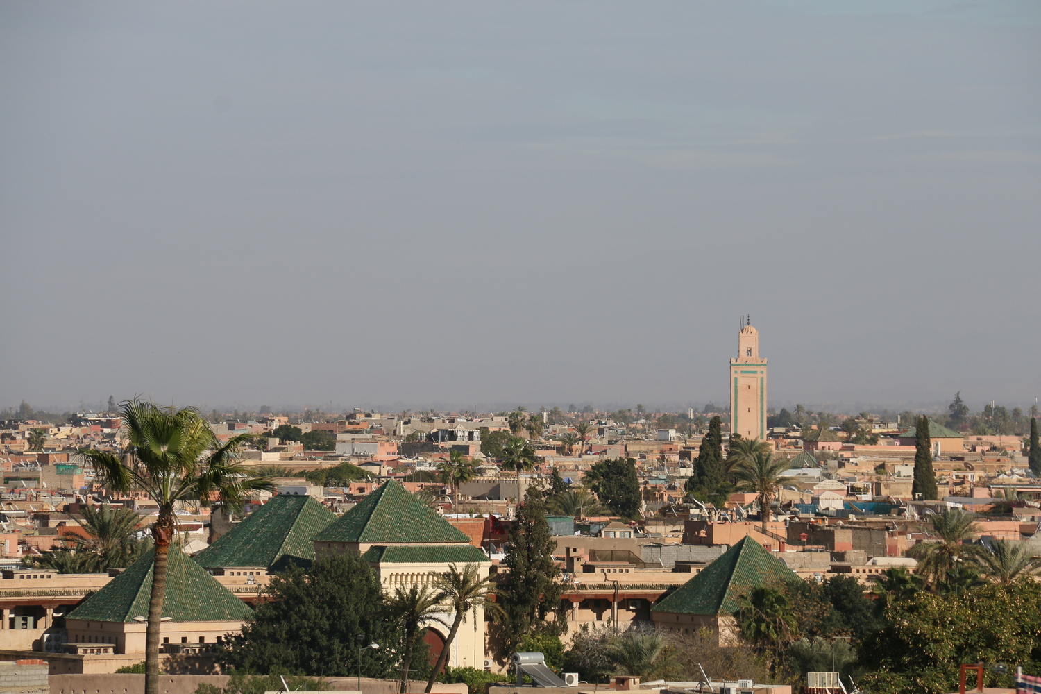 LOCATION APPARTEMENT -GUELIZ-MARRAKECH 